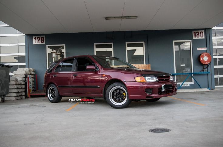 NISSAN PULSAR (5 STUD) TUNING BLACK POLISH LIP
